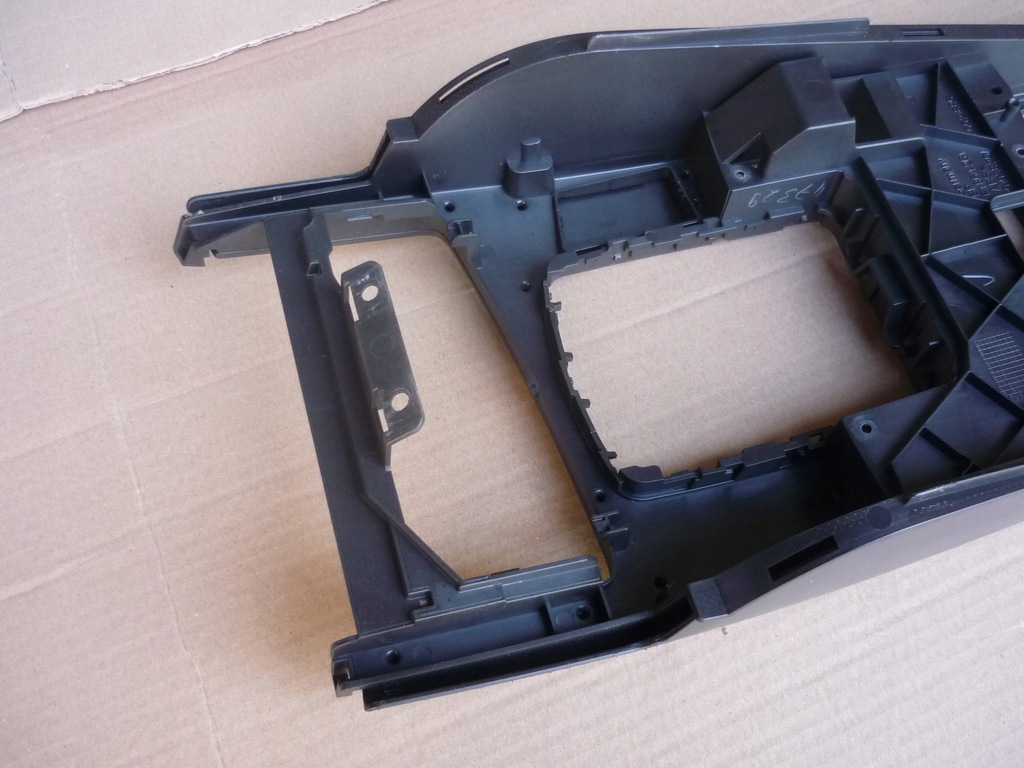 фото №12, Тунель середній audi a6 c6 europa 4f1864261