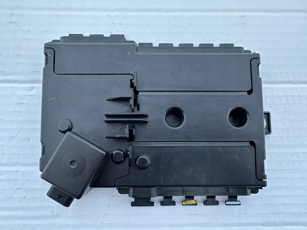 фото №1, Mercedes c klasa w205 распределитель тока a2055402850