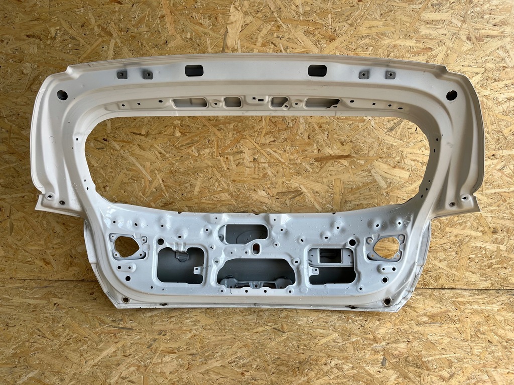 фото №14, Hyundai i30 i-30 iii 3 hb 17- крышка багажника задняя задняя