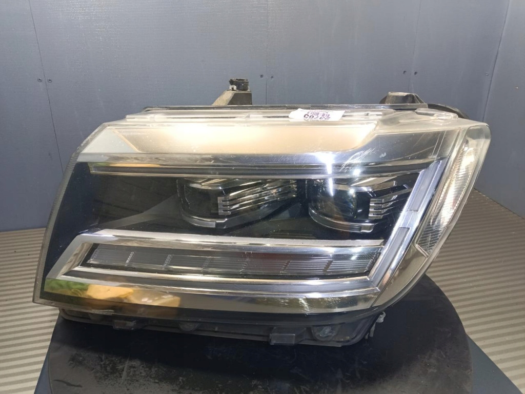 фото №1, Vw crafter ii 2 лампа левая левый перед передняя full led 7c1941035b