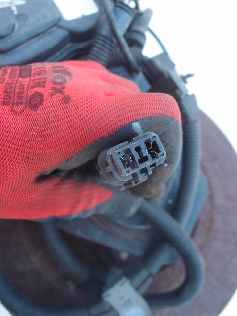 фото №9, Ступиця поворотний кулак лівий задня renault kadjar 2015r