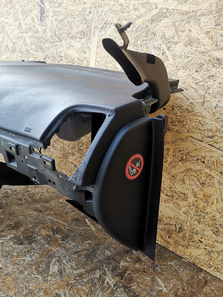 фото №13, Jeep grand cherokee wk2 srt панель приладів подушки безпеки ремені оригінал