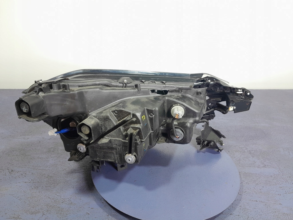 Купить Lexus ux 250h фара левый ксенон eu