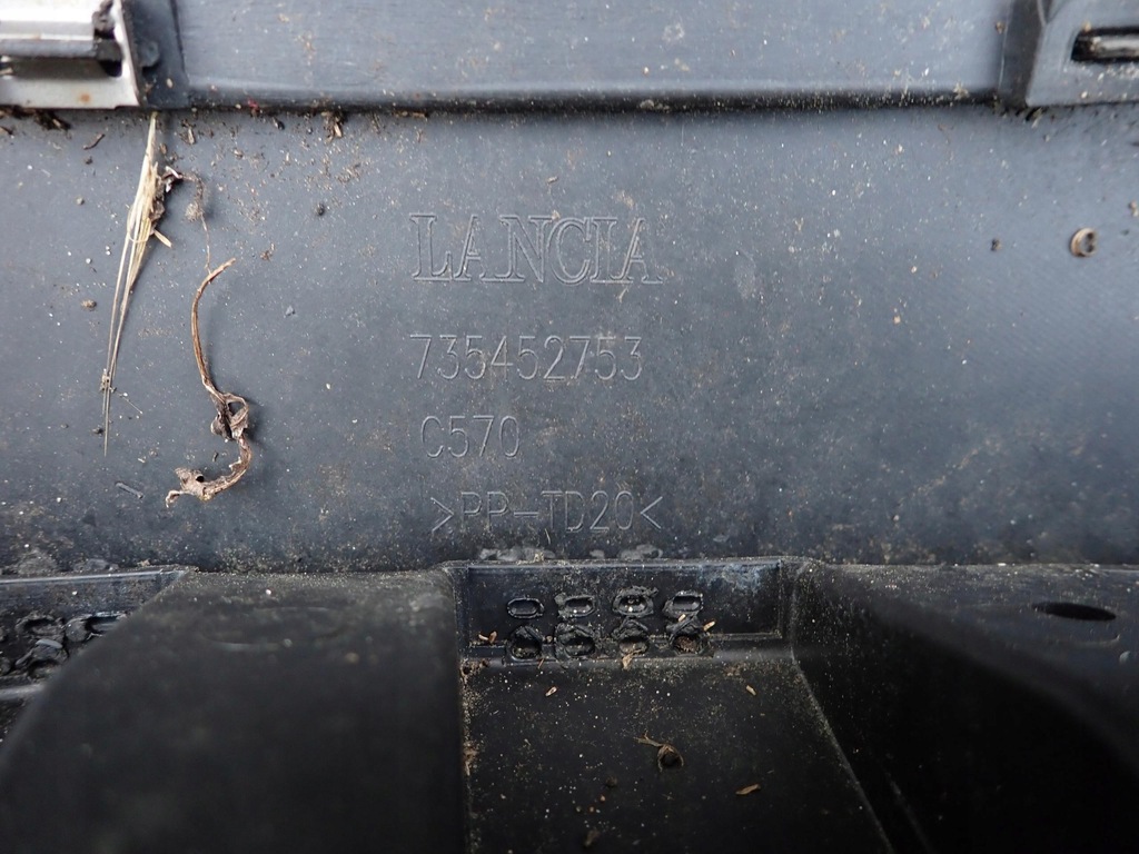 фото №12, Lancia delta 08- бампер перед передній