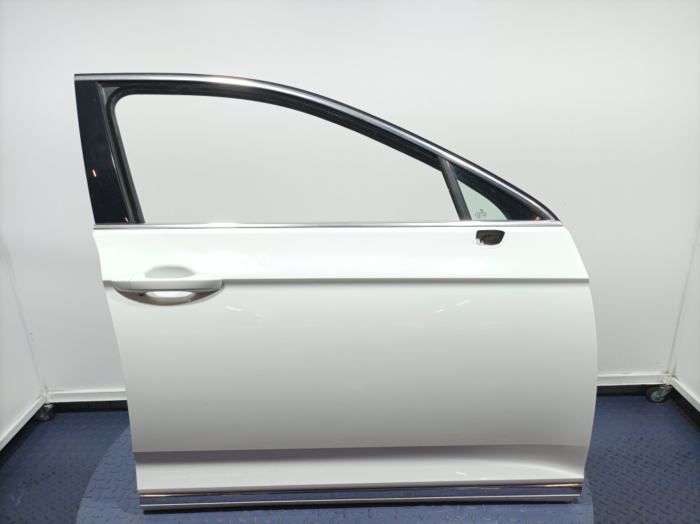 фото №1, Vw passat b8 дверь перед передние правое lc9a