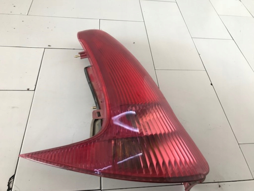 фото №1, Лампа задняя левая peugeot 206 lift sw