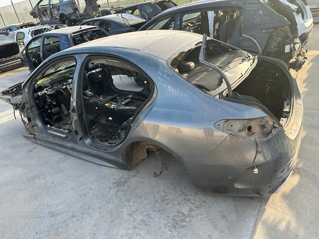 фото №1, Mercedes 206 седан дах панорама