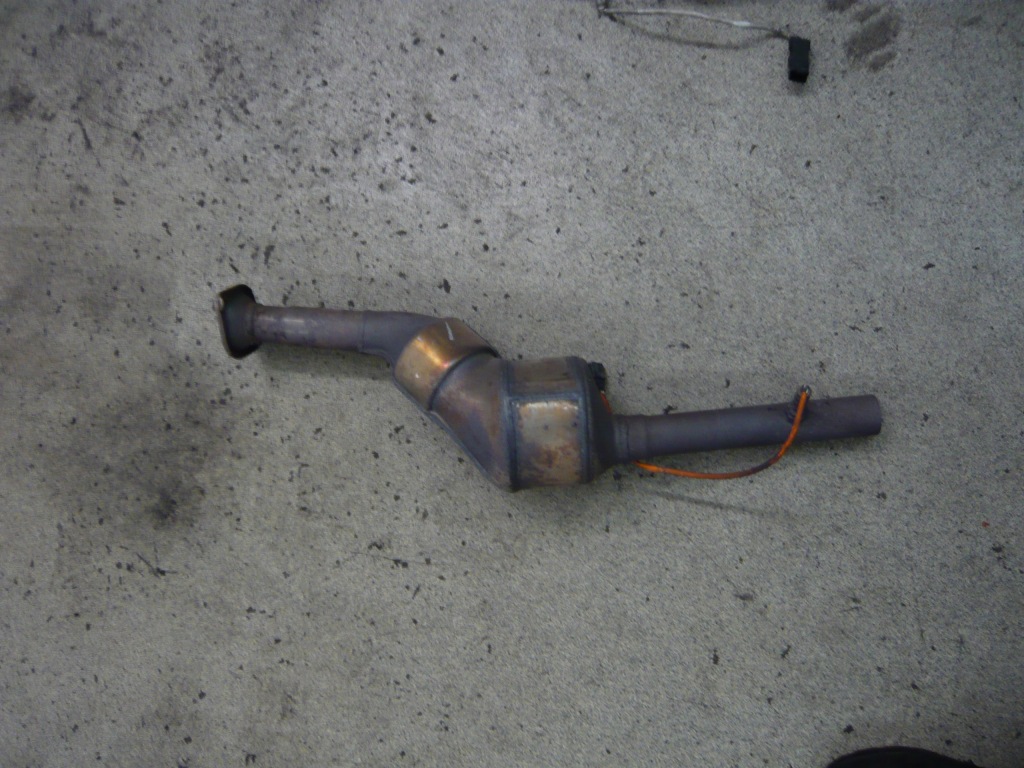 фото №1, Renault clio iii 1.2 катализатор 8200410494