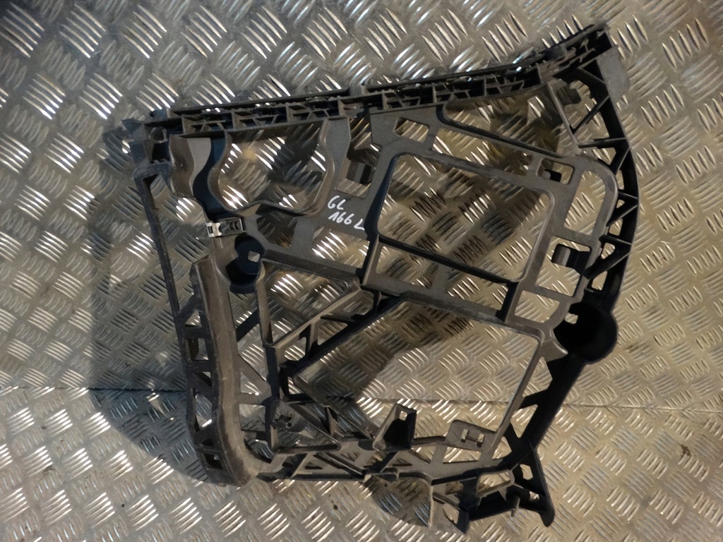 фото №1, Idealny направляющая бампера левый mercedes gl gls w166 1