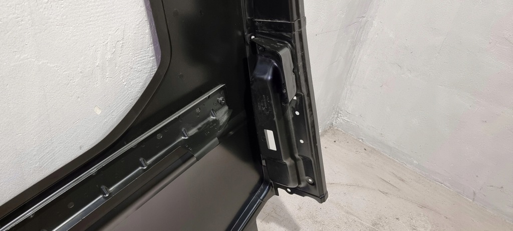 фото №14, Крыло правый задняя задний vw caddy 2k7 21-