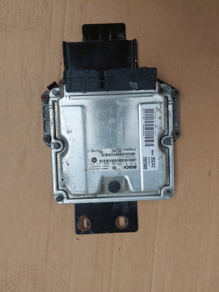 фото №1, Бортовой компьютер 0281011278 2,5 kj jeep cherokee liberty