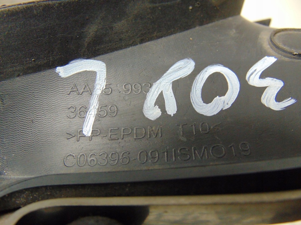 фото №10, Решітка w бампер ліва peugeot 308 ii t9 aa3599377