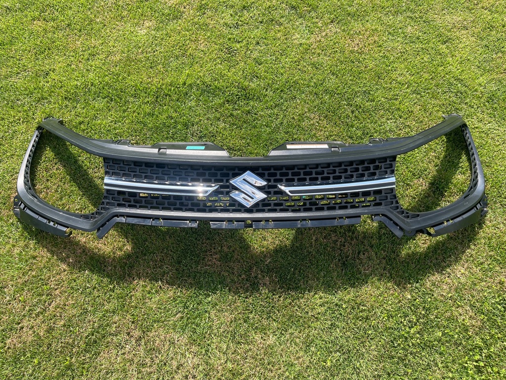 фото №1, Suzuki ignis iii 3 решётка радиатора решётка радиатора 72111-62r0/2