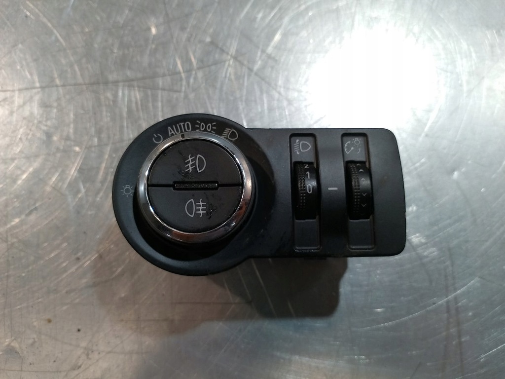 фото №1, Выключатель света chevrolet cruze