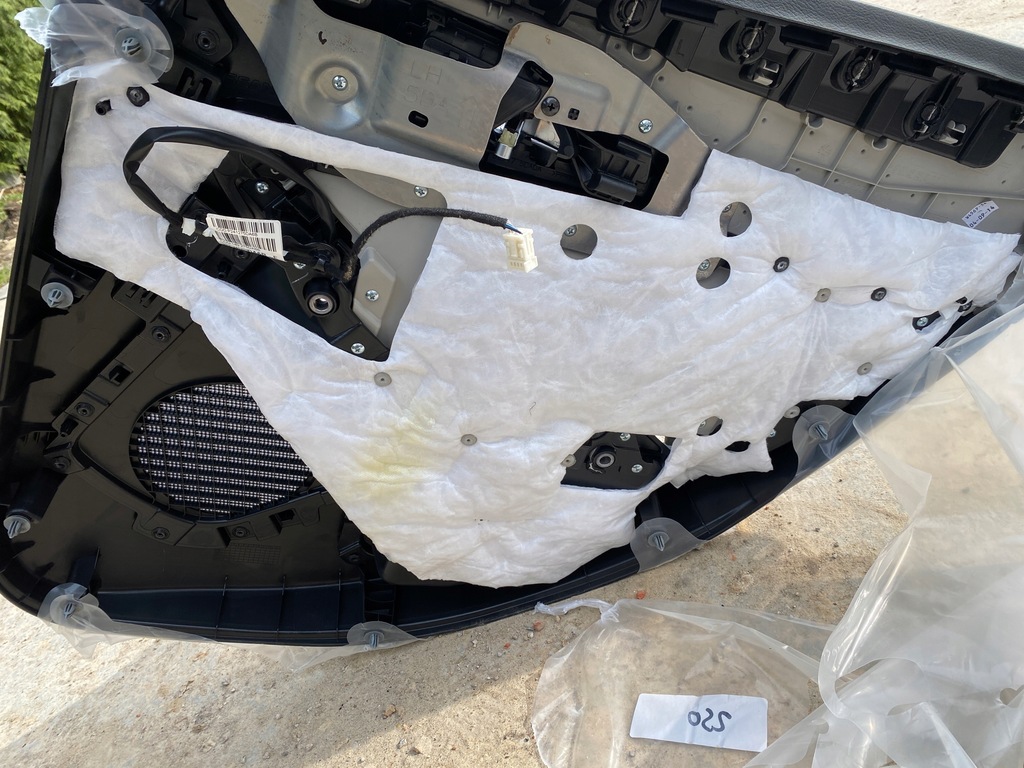 фото №5, Обивка обшивка дверь левый задняя infiniti q30 eu