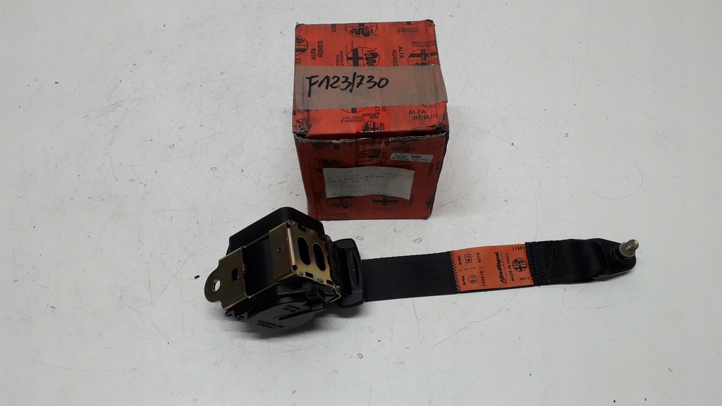 фото №1, Alfa romeo 156 pas безопасности задний