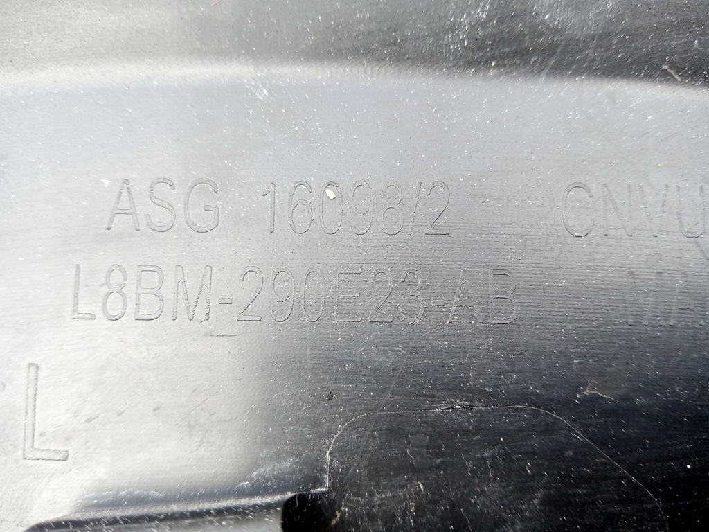 фото №9, Land rover defender ii левая молдинг крыла задняя