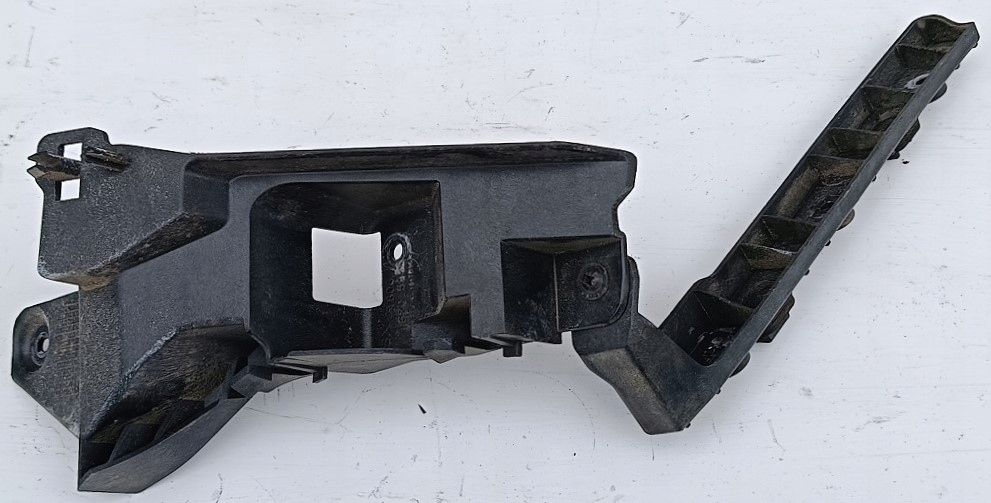 фото №1, Fiat tipo 18 r напрямна бампера лівий задня hb 5d kpl