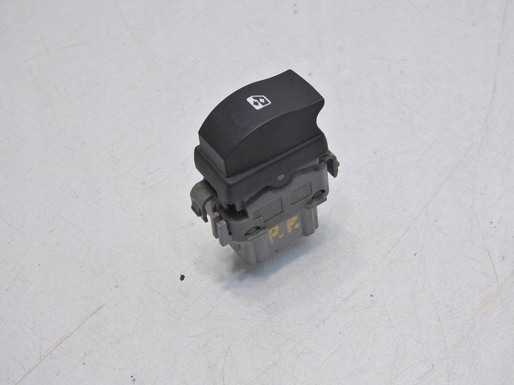 фото №8, Кнопка скло правий перед renault scenic ii