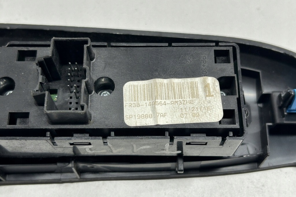 фото №7, Кнопка керування вікон лівих передніх двері ford usa mustang coupe