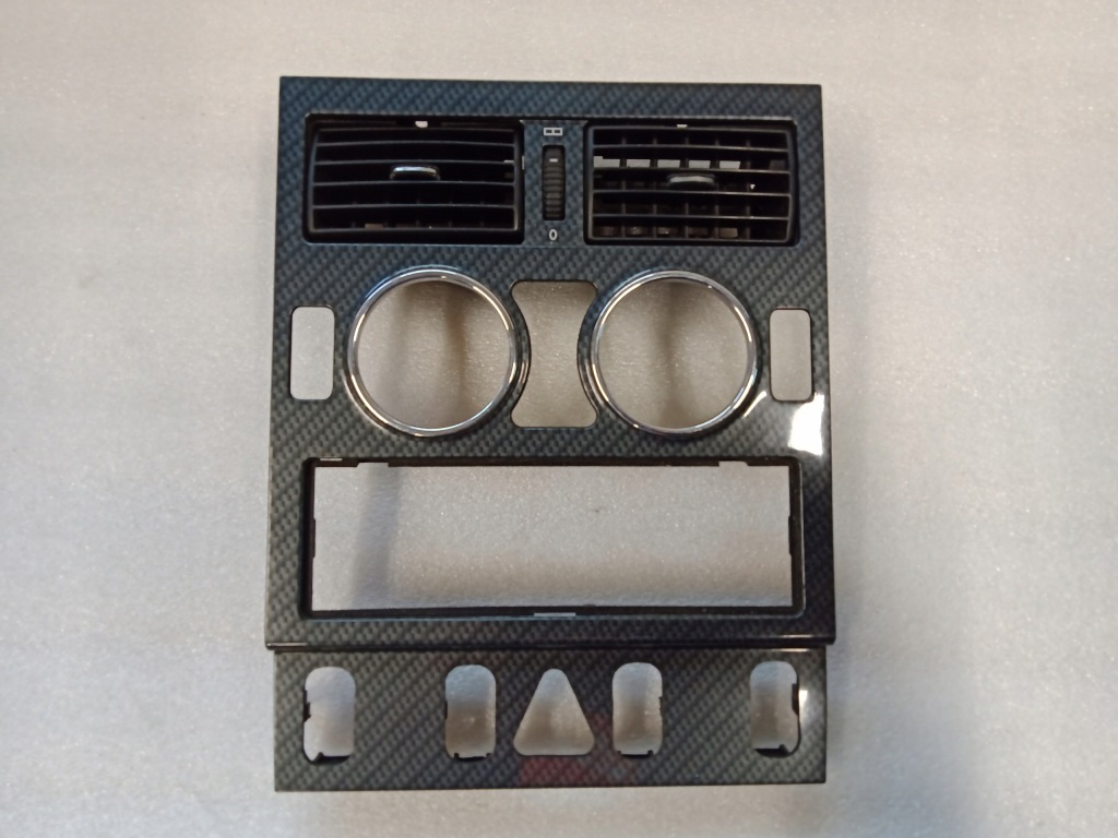 фото №1, Mercedes slk w170 r170 решётка средняя обдув a1708300054 dekor рамка