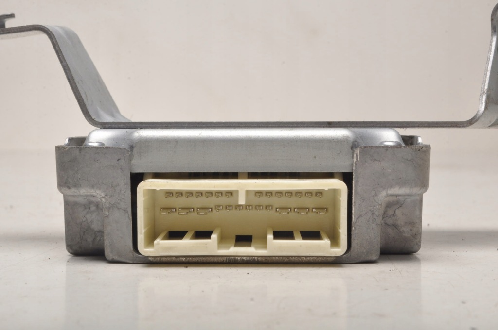 фото №4, Mazda 6 gj gl модуль блок управления радар ghp967y1x