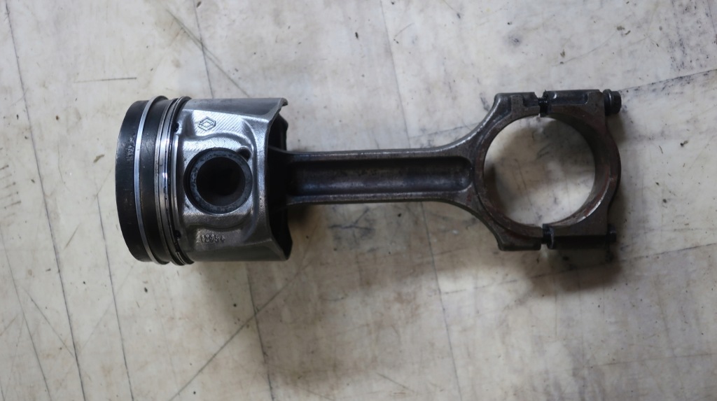 фото №4, Поршень шатун renault master iii movano b 085209