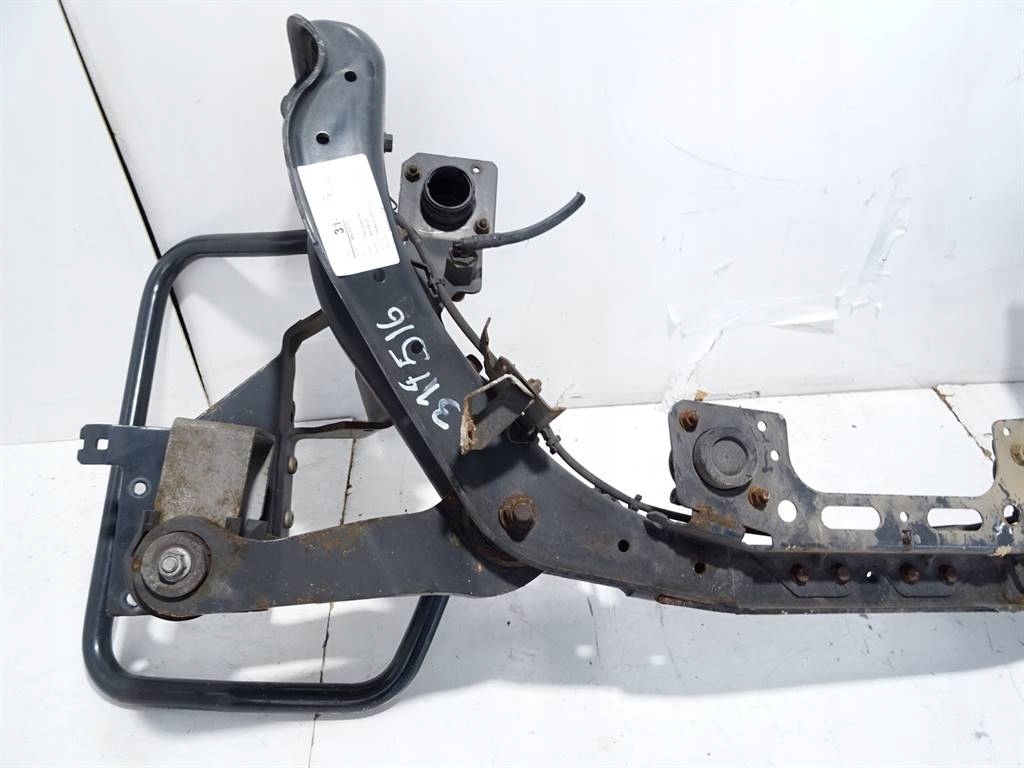 Балка підвіска кабіни задній mercedes actros mp4 / mp5 1845 l Доставка