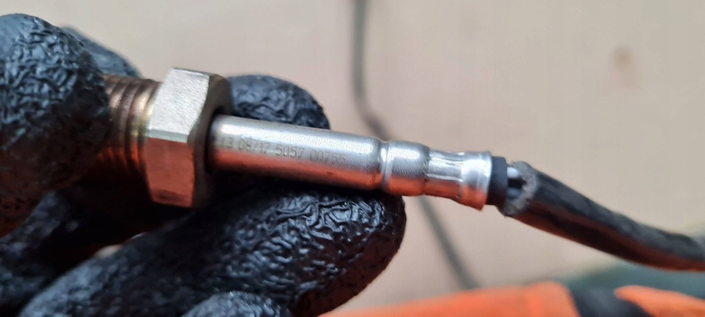 фото №7, A5 8w датчик температуры 2.0 tdi 8w0906088f a4 b9 8w