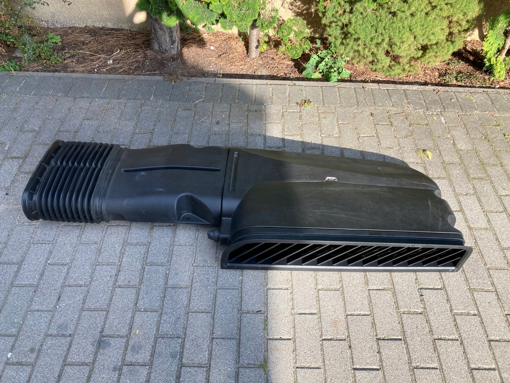 фото №10, Daf xf 106 euro 6 воздухозаборник komin впуск воздуха решётка 1862026