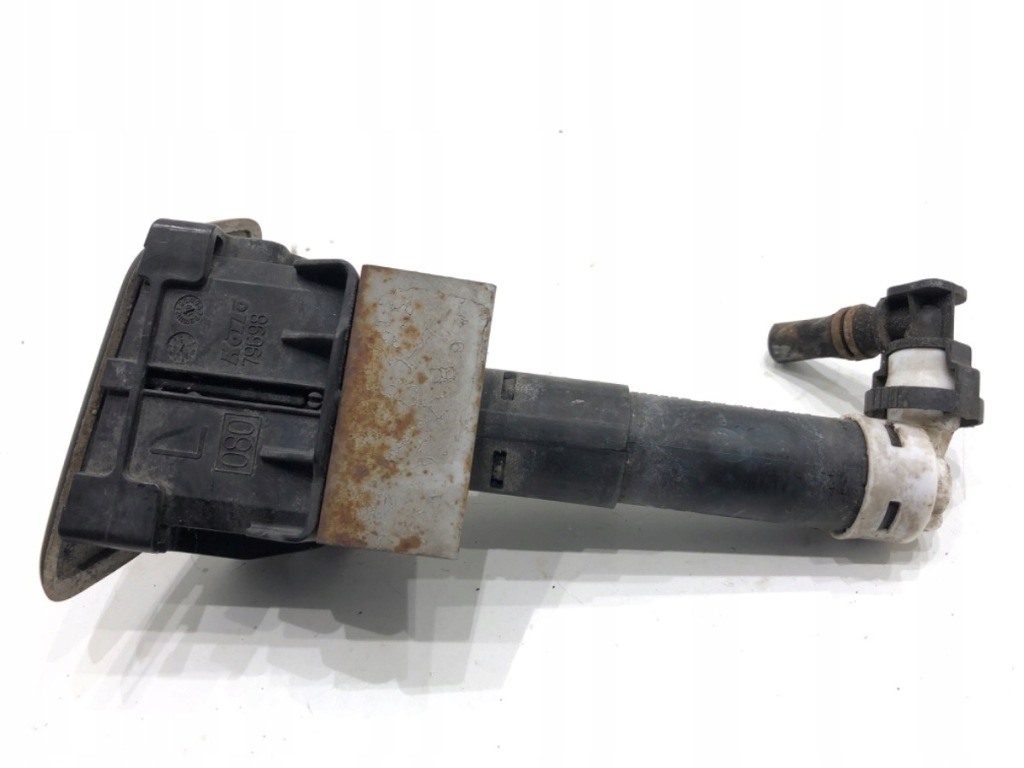 Омивач фара лівий перед lexus ct хетчбек 79698 насадка Ціна