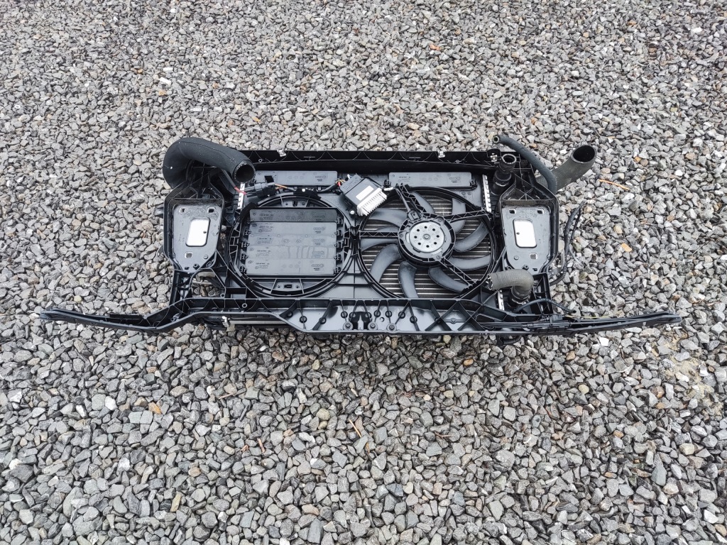 Ремень перед передний комплект радиатор вентилятор audi a4 b8 2.0 tdi 2007-2011 Киев