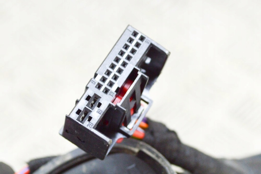 фото №7, Audi q5 8r передние правое дверь проводка 8r0971030ch 2017