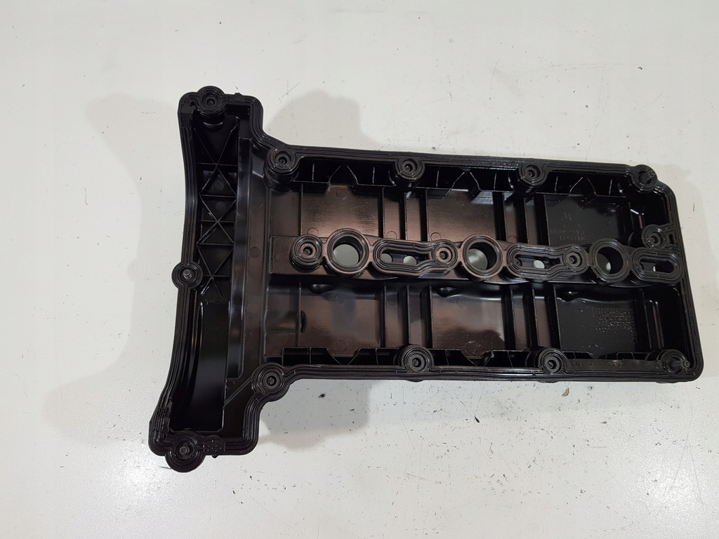 фото №12, Кришка клапанів 20132435 grand cherokee wk2 3.0crd