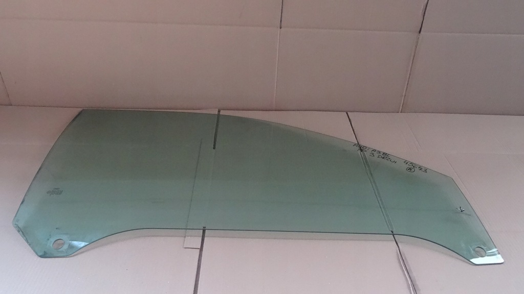 фото №1, Audi a3 8l скло двері правий перед 3d