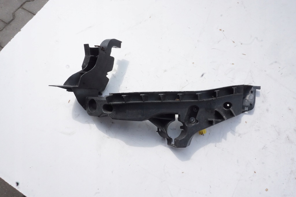 фото №1, Направляющая левый перед audi a4 b8