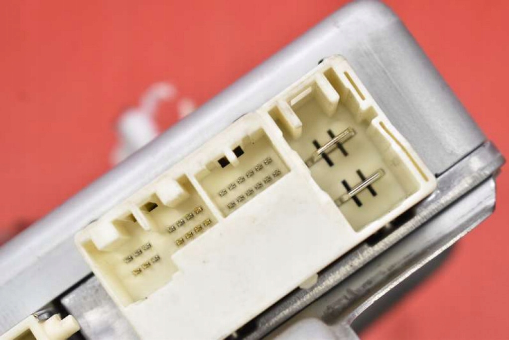 фото №9, Блок керування модуль підсилювача 89650-47260 toyota prius 3 iii 1.8 hybrid 99 km