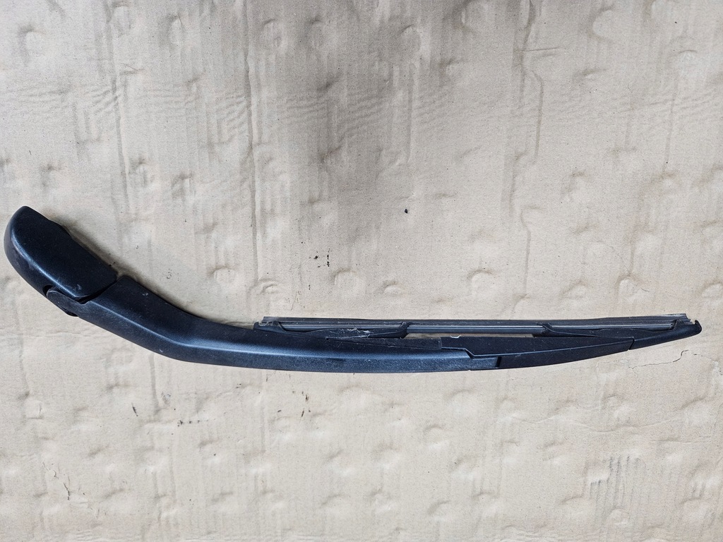 фото №1, Toyota yaris iii 12-18 дворник задняя