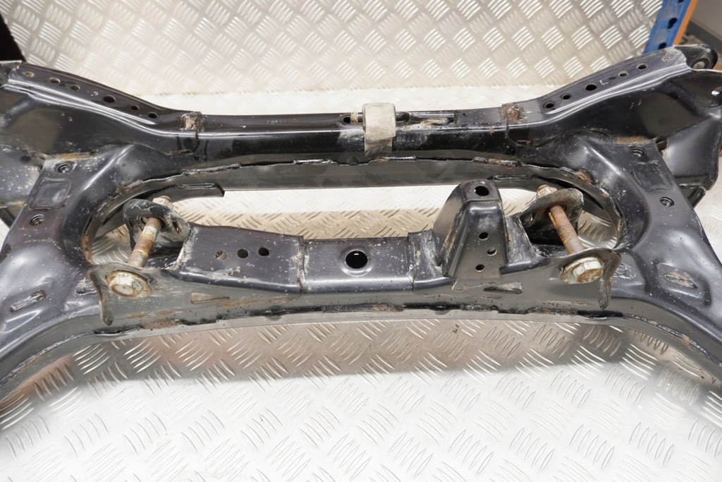 фото №8, Підрамник задні lexus es _z10_, _a10_, _h10_ 5120633120 2.5l hybrid 160kw