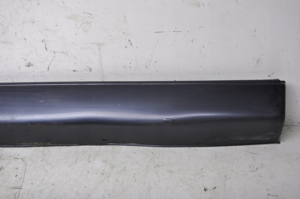 Bentley arnage рестайлинг  накладка порог молдинг правая Недорого