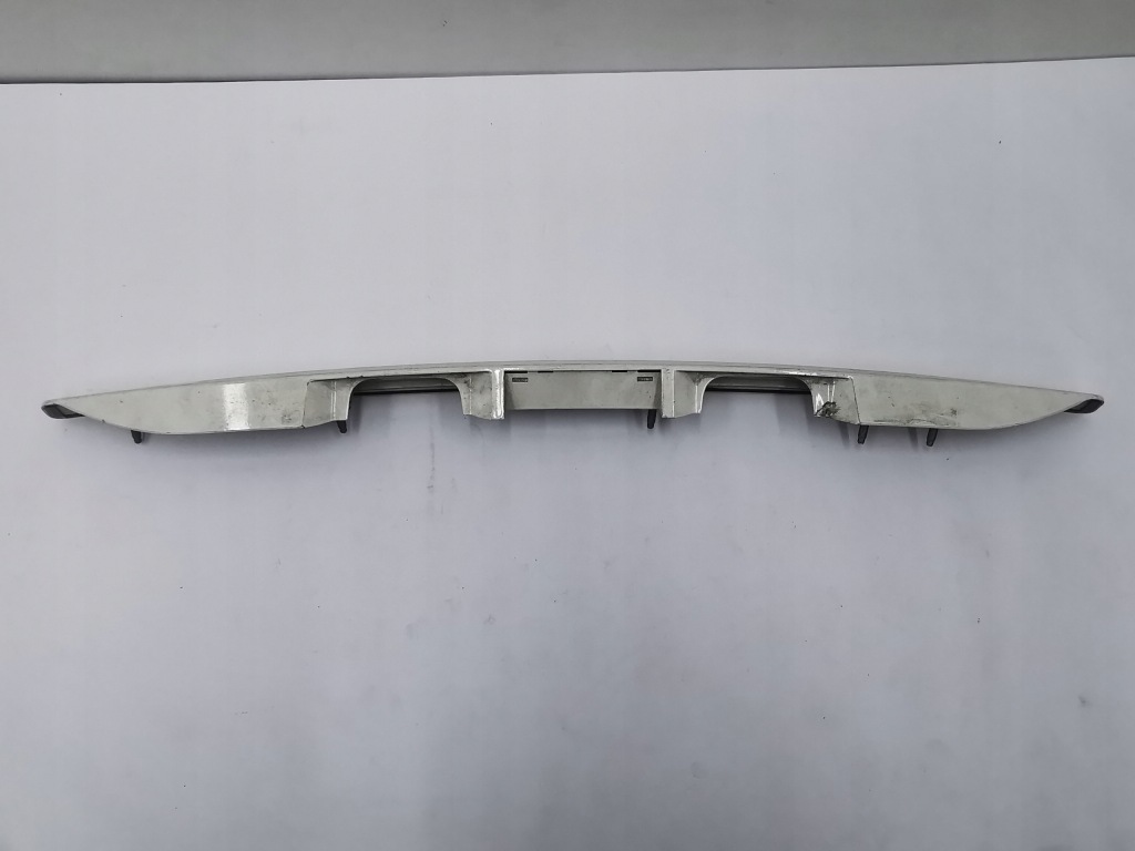 Молдинг накладка кришки багажника toyota corolla e15 / 6811-02330 Недорого