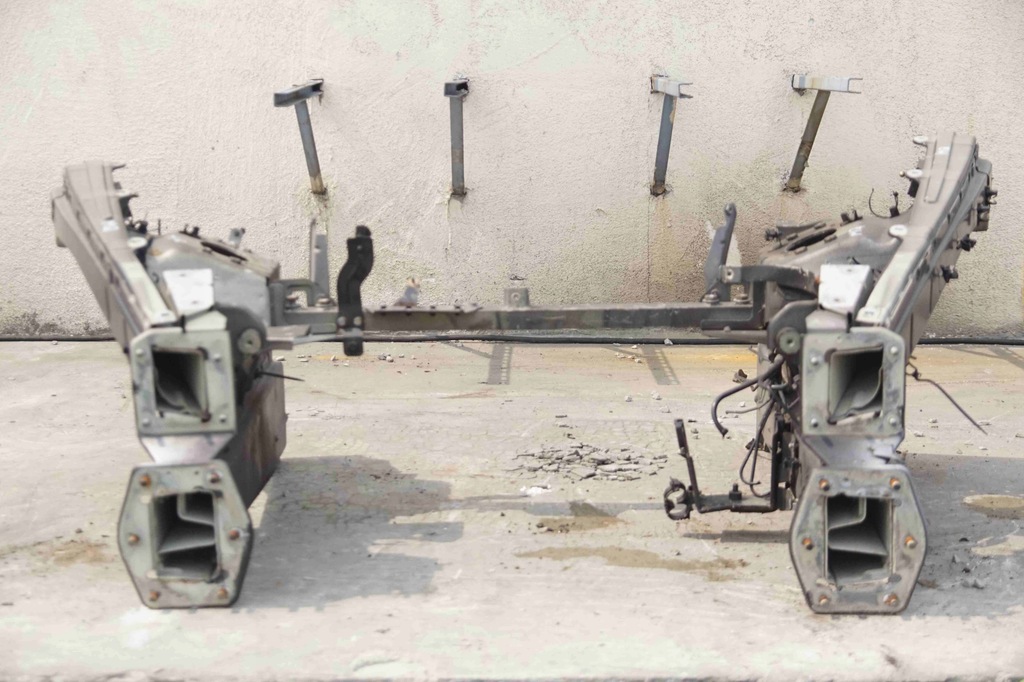 фото №1, Четверть лонжерон l/p maserati quattroporte v 04