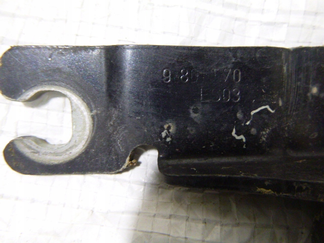 фото №2, Петля петли капот правый mini countryman r60 r61