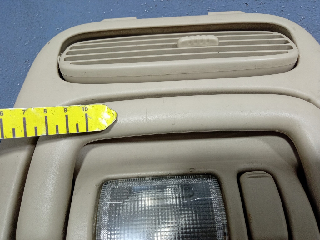 фото №8, Toyota sienna ii xl20 03- кронштейн потолочный лампа воздуховод правый