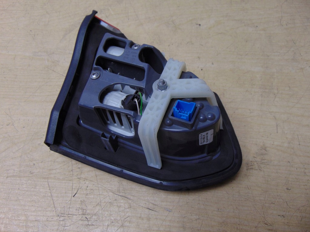 фото №14, Лампа правая задняя mercedes w205 kombi europa