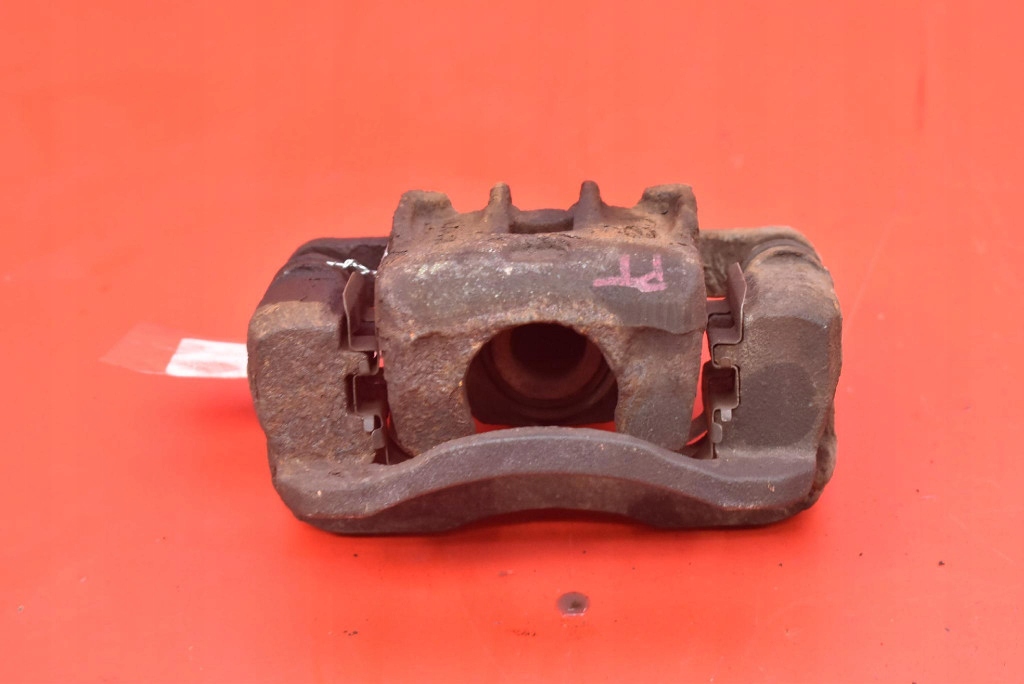 фото №5, Супорт гальмівний правий задня bc140101 hyundai i20 1 i 1.2 16v 84 km 12-14