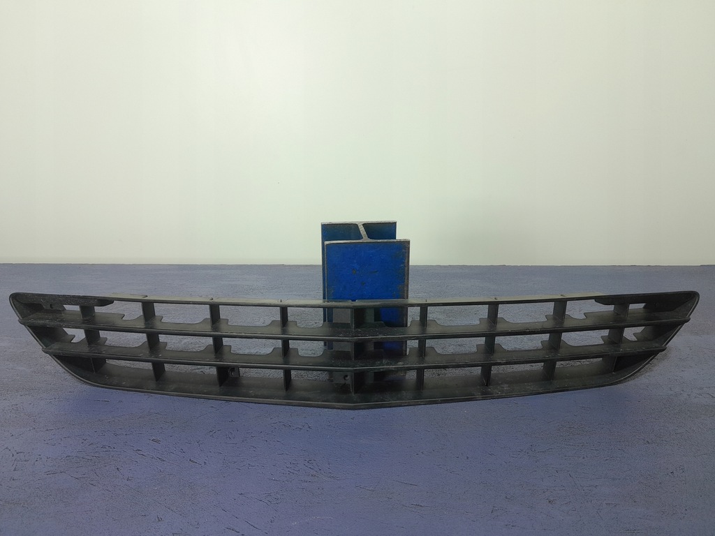 фото №1, Mercedes r w251 решётка бампер перед a2518850553