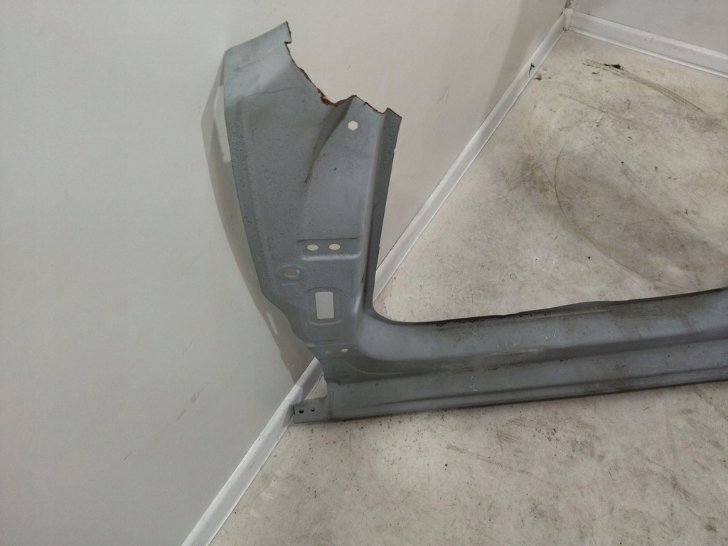 фото №6, Обшивка бічний ліва поріг рамка skoda rapid