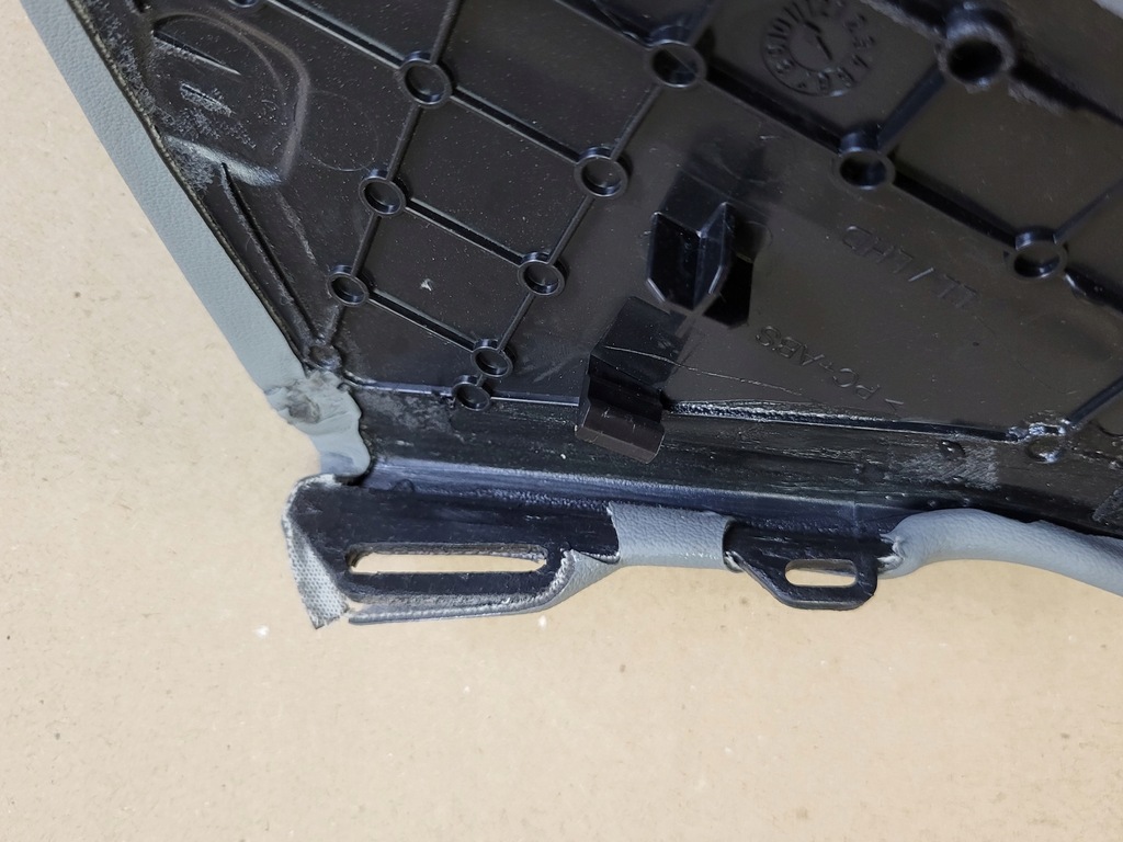 фото №9, Защита обшивка стойка туннель правая левая audi a4 b9 8w a5 f5 оригинальный номер eu felsgrau