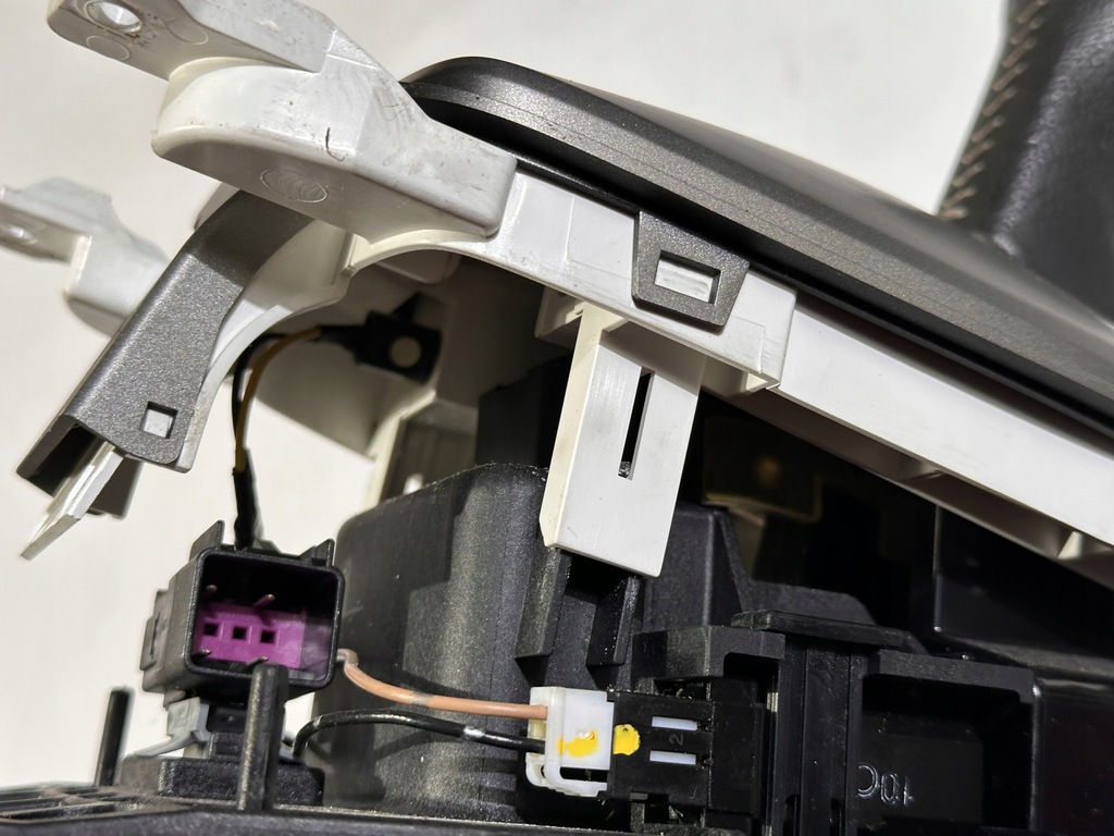 фото №12, Вибірник домкрат шкіра важіль передач cherolet camaro 2009 - 2015